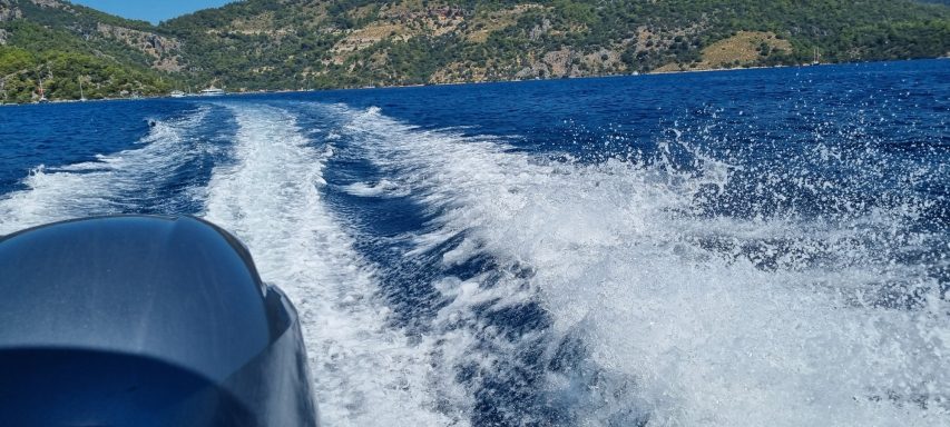 Sarsala Bucht: Wassertaxi fahren Wassertaxi fahren in der Sarsala Bucht